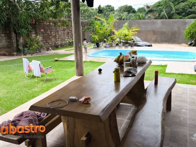 Casa para Venda em Raposa - 2